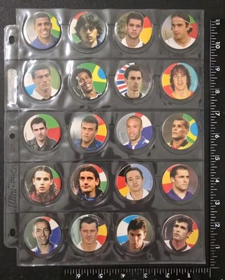 20 Pogs Foot HASBRO 2002 FIFA World Cup Ronaldinho Rivaldo Luis Enrique Puyol