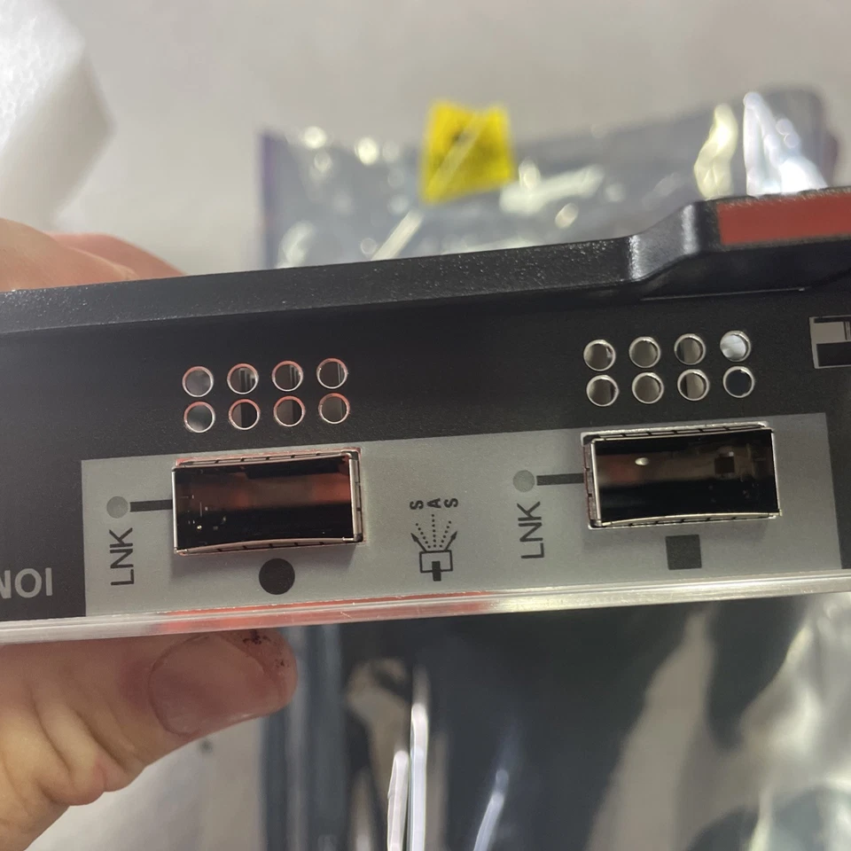 NetApp 111-00128+B3 IOM3 PlugIn Ethernet Controller Module 0948580-23 New G11 - Image 3 of 4