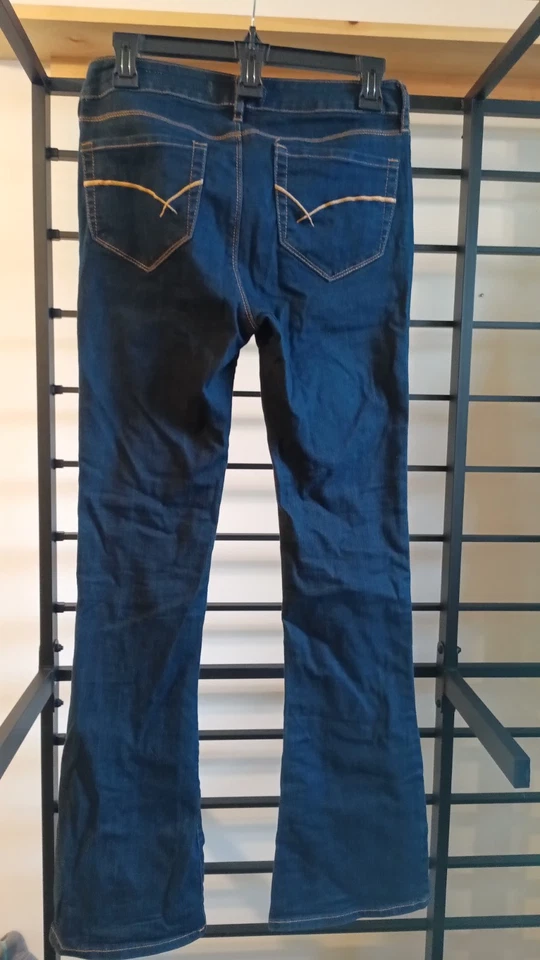 Bullhead Denim Company 女式修身靴 7 码常规 — 第 2/3 张图片