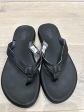 flojos flip flops size 8 WOMENS