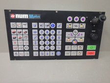 206204720 - NUM - 206204720 / Bedienpult Mit Tastatur Und Joystick USED