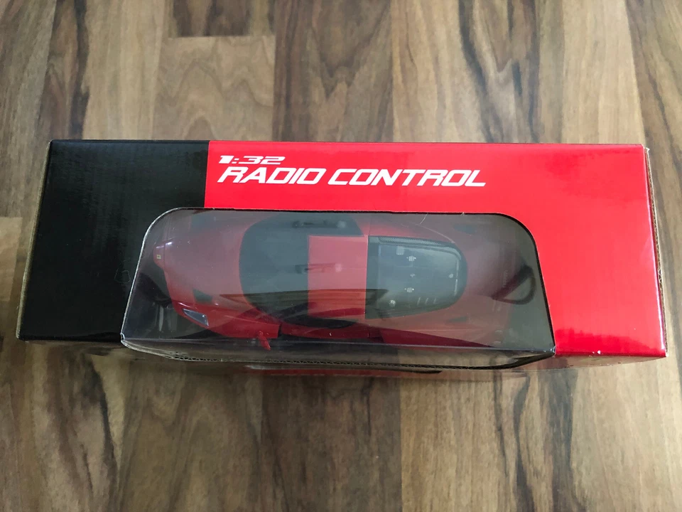 Ferrari Enzo 1/32 R/C Xstreet XQ - Immagine 2 di 4