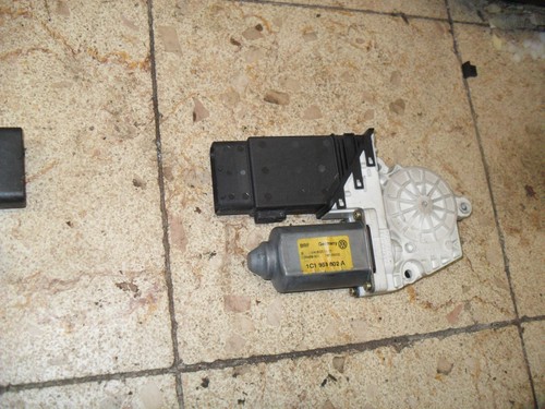 VW Golf 4 Jubi GTI elektrischer Fensterheber Motor Beifahrerseite