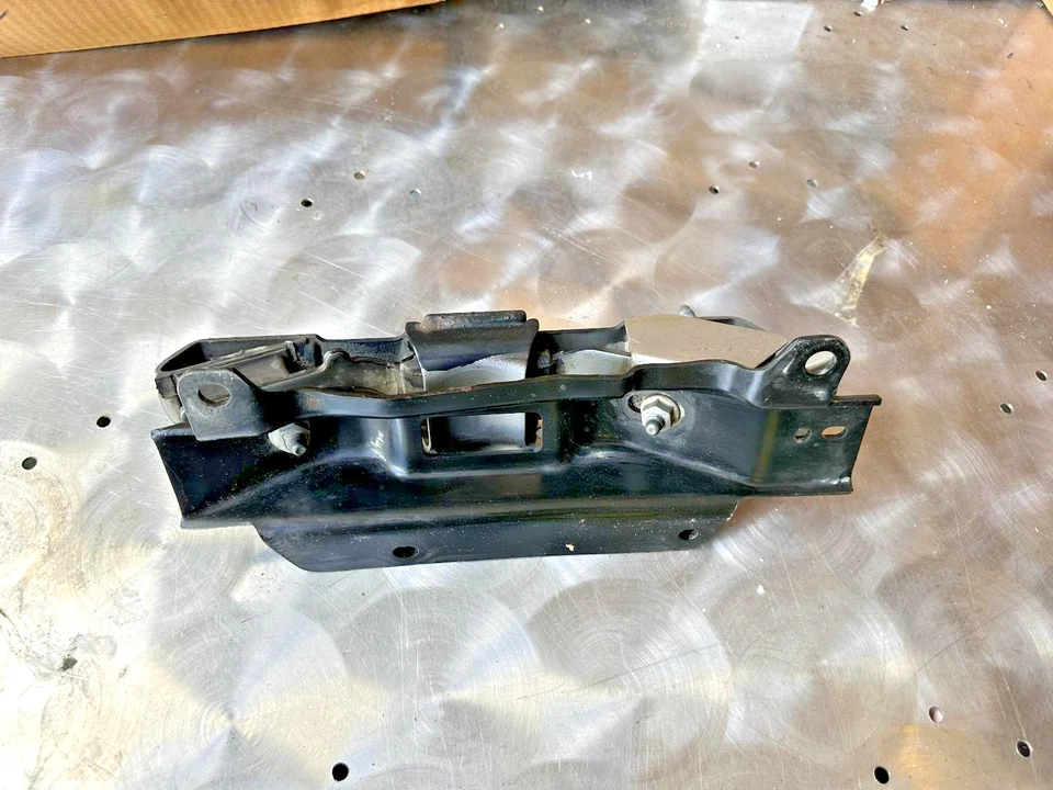 2020 至 2023 年道奇 RAM 1500 全新风格变速器安装 4x4 68264784AF 8 SP — 第 3/4 张图片