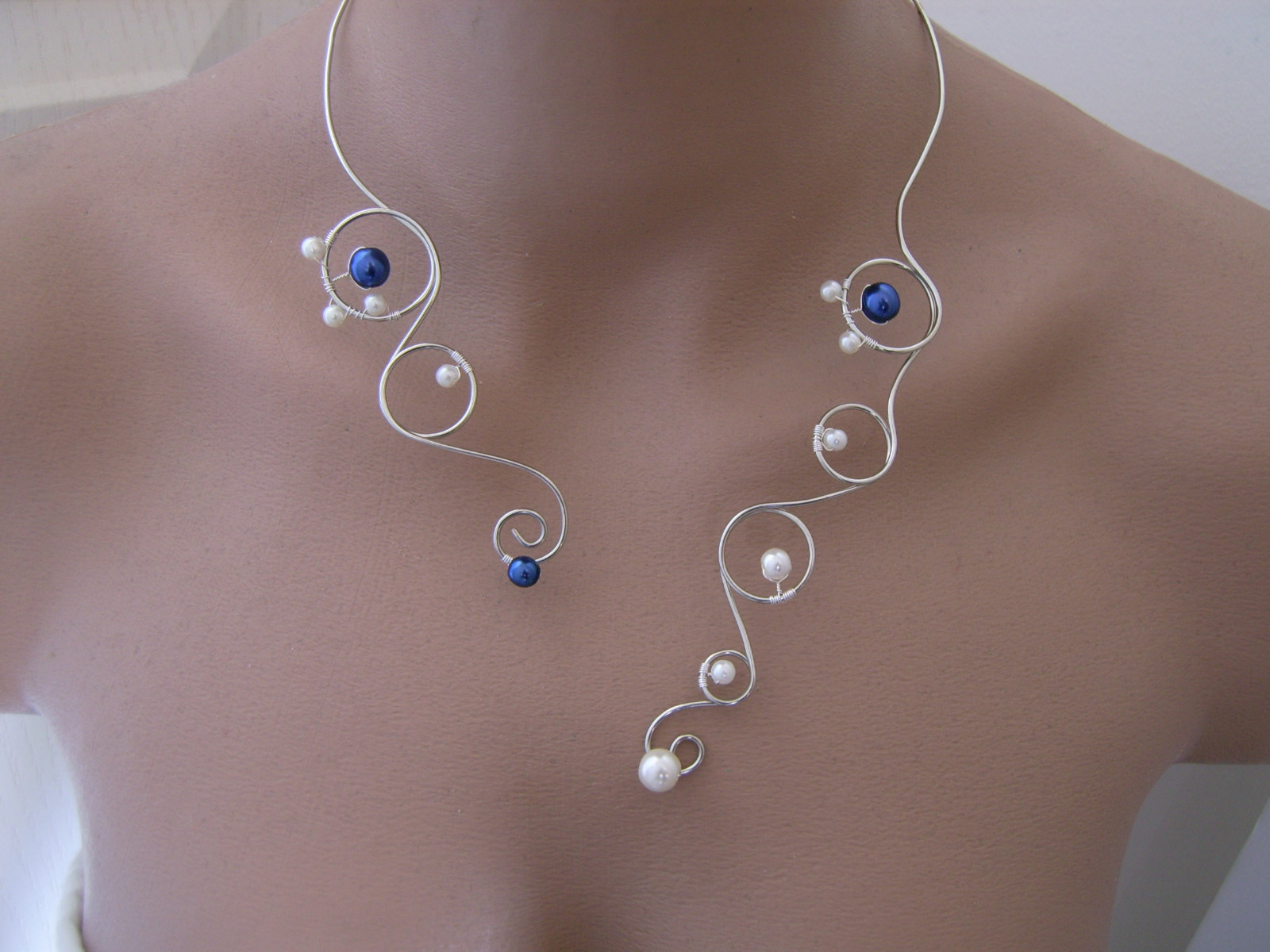 Collier de mariage bleu foncé robe mariée perle pas cher pour femme