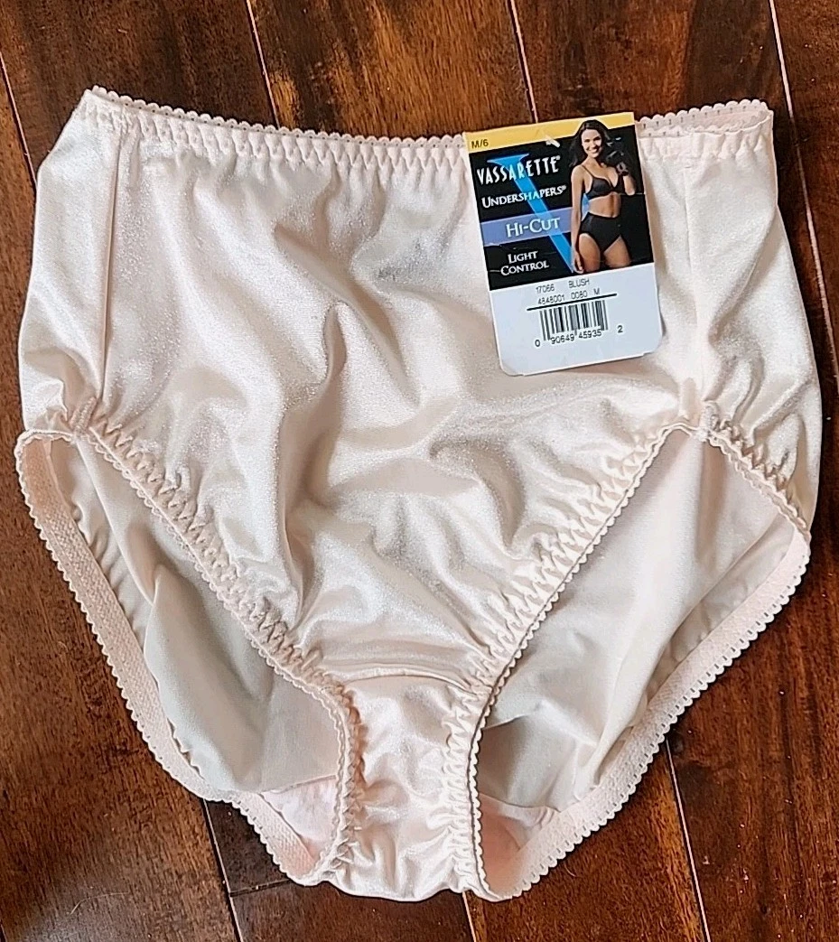 Vassarette Women's Invisibly Smooth Slip Short Panty, 3XL Beige 12385 New Tags - Foto 5