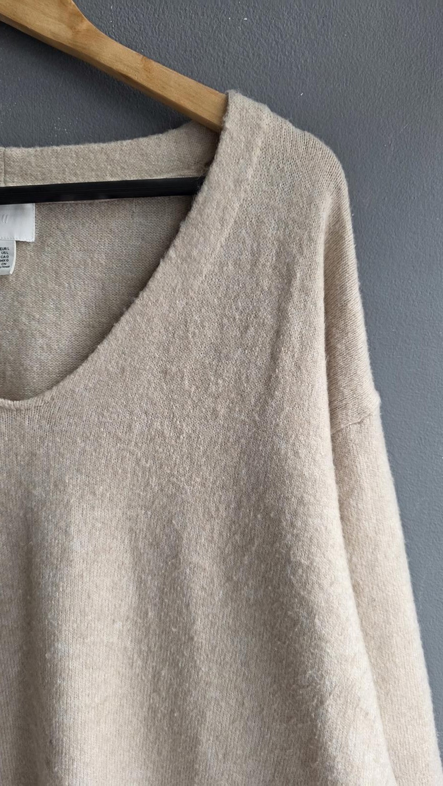 H&M Oatmeal Oversized V-Neck Jumper Sweater Soft Knit Slouchy L Wool Stretchy image 3