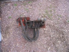 Allis Chalmers Tractor  Hydraulic Controls Spool Valve D17 Series 4