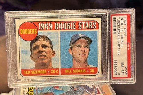 1969 Topps Dodgers Rookies Ted Sizemore/ Bill Sudakis #552 PSA 8 NM-MT