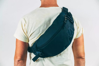 EVERGOODS MOUNTAIN HIP PACK 3.5L MHP3.5 NAVY Sling Bag Crossbody Neu Japan