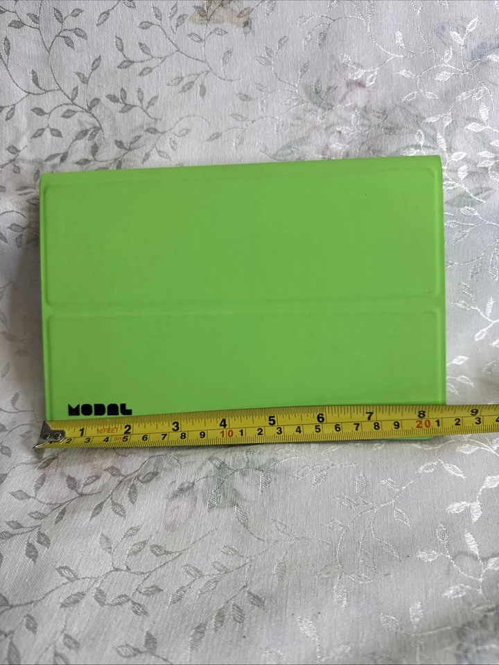 Kindle Paperwhite Cover Lime Green Magnetic See Dimensions - Image 2 of 4
