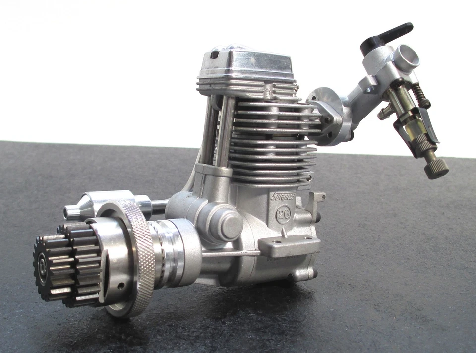 O.S. FS-26S 4.41cc 4-stroke glow engine with muffler for 1/10 R/C cars, new f/s - Image 4 of 4