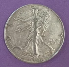 1946 Walking Liberty 50C Half Dollar - AU
