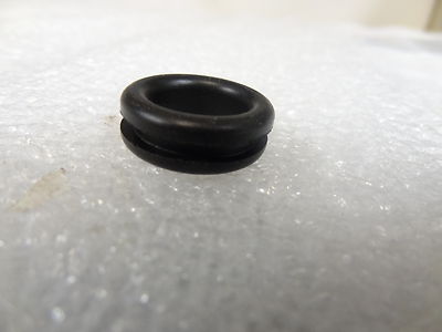 Kawasaki NOS NEW 92071-1027 Grommet JB KL KZ KAF ZN ZX JB650 KL650