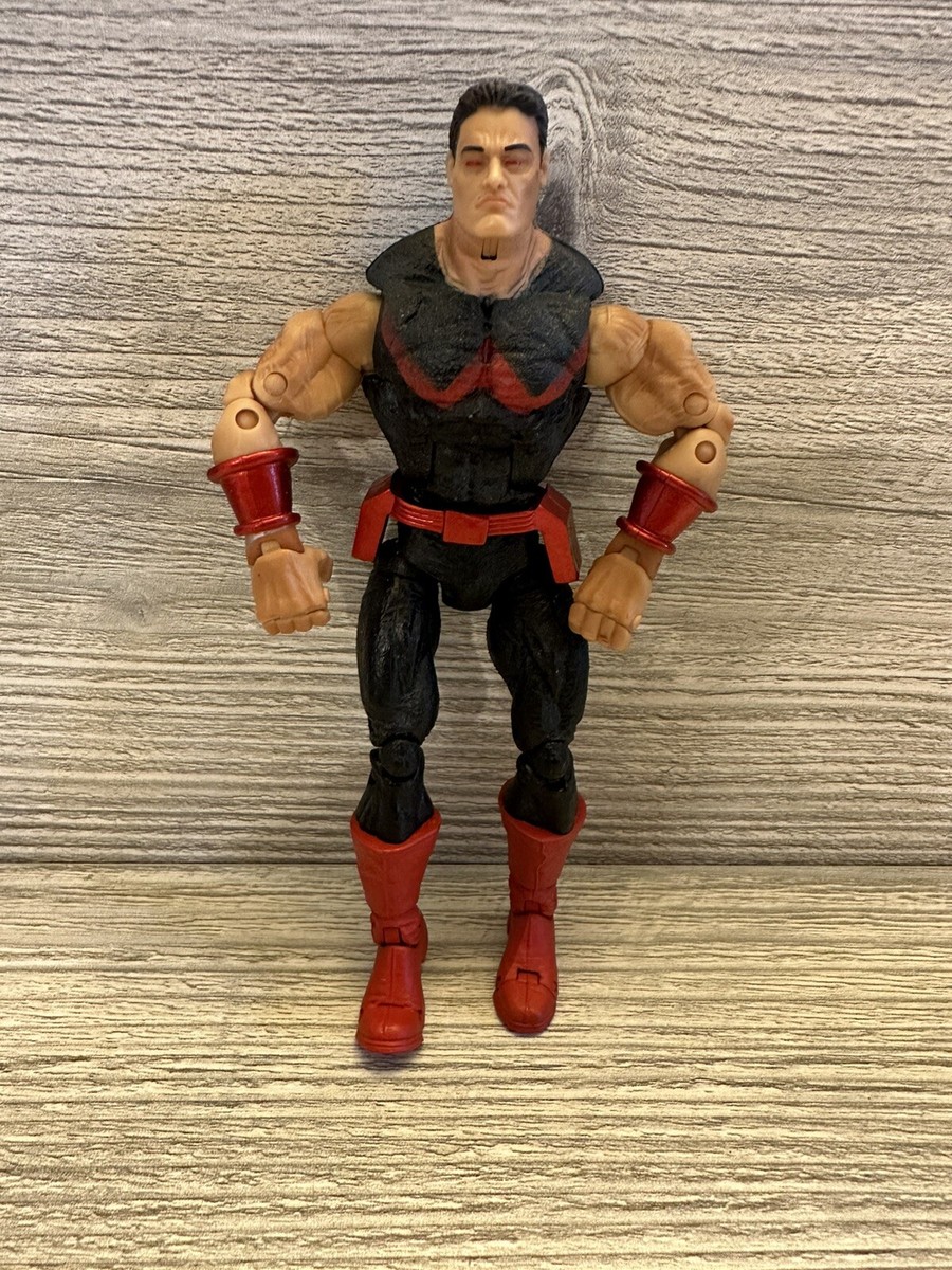 Wonder Man Marvel Legends 6