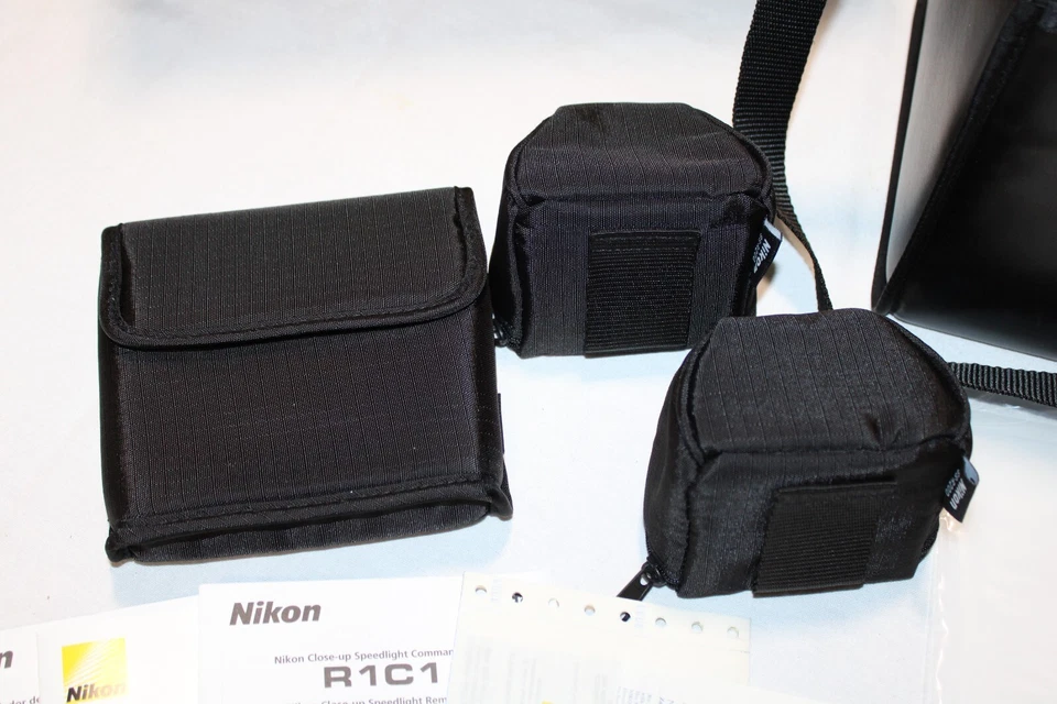 Nikon R1 Close-Up Speedlight Commander Kit – SU-800 + 2 SB-R200 Macro Flash Unit - Image 3 of 4