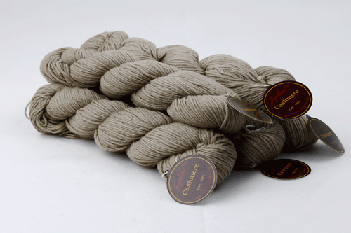 4 ply sport weight 100% cashmere yarn 50 gram 175 yards per skein - Picture 3 of 26