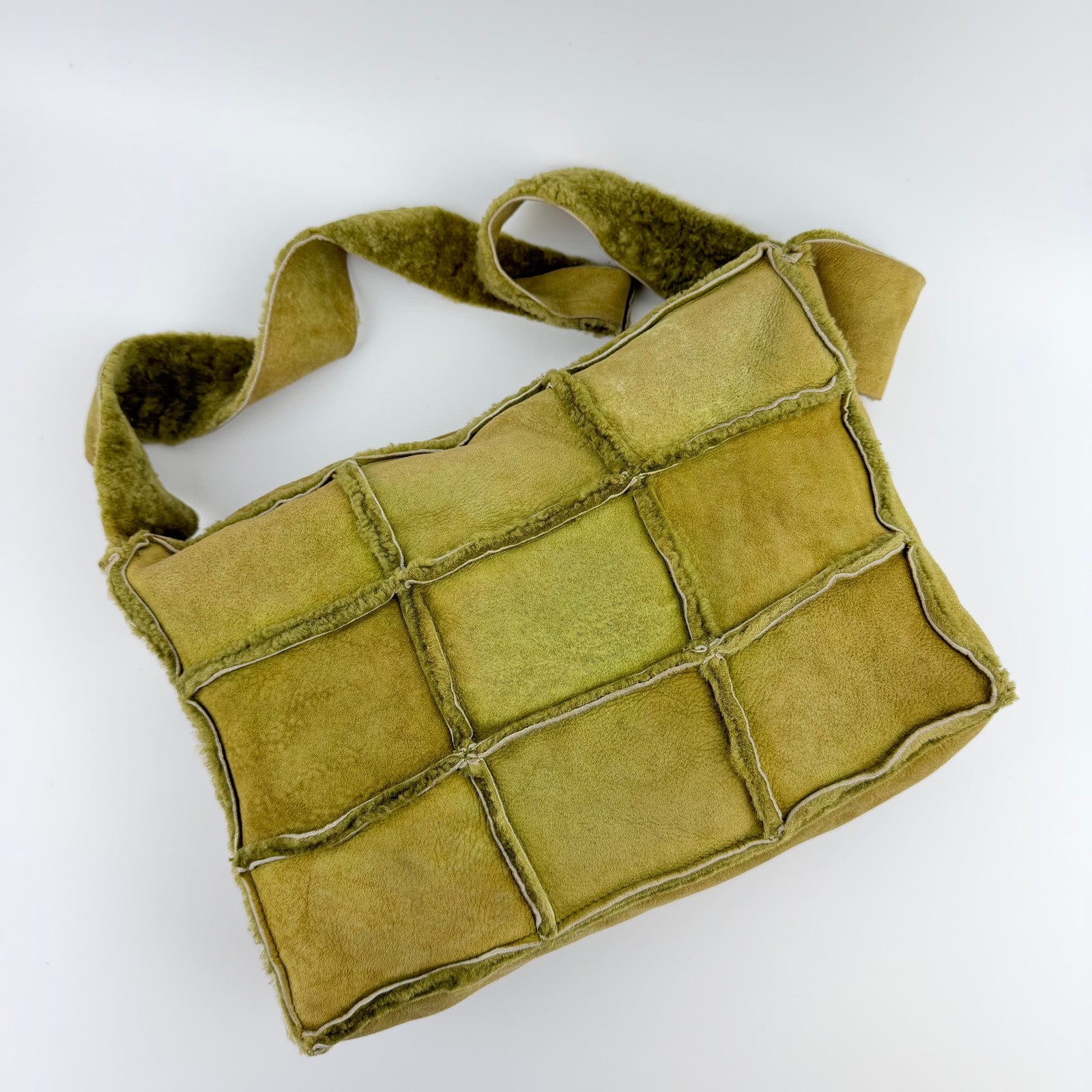 CHANEL Cocomark Patchwork Shoulder Bag Green Mout… - image 5