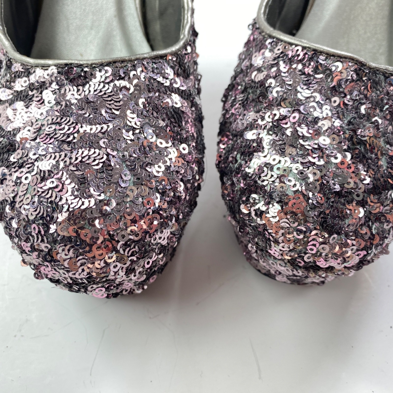 Bongo Silver Champagne Sequin Platform Heels 7.5 … - image 4