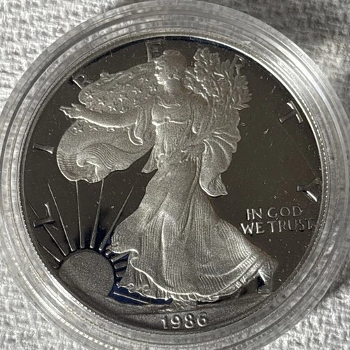 1986 1 oz Silver American Eagle (Brilliant Uncirculated) 1st Year Key