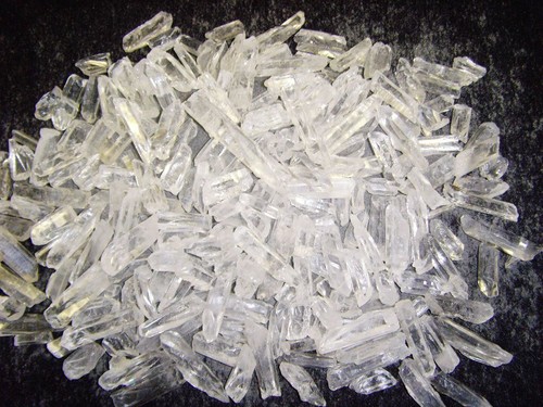 Clear Quartz Crystal non-terminated 0.1 to 1.8 g Tiny Size Pieces 120 Gram Lot - Picture 3 of 7
