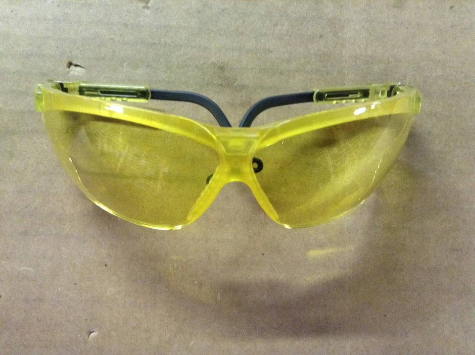 UVEX Genesis 反射黄色框架琥珀色高冲击安全眼镜可调节 — 第 3/4 张图片