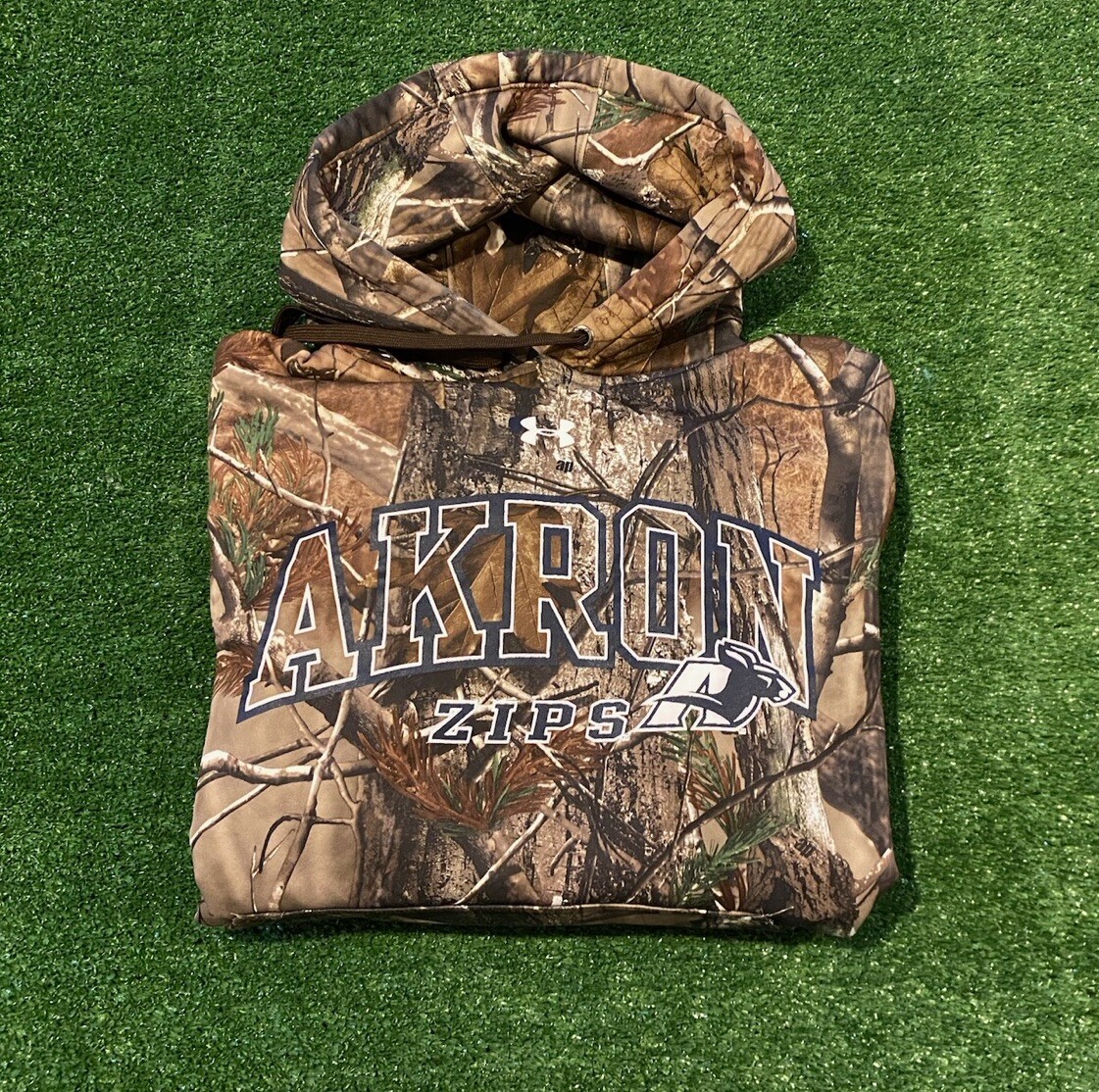 Akron Zips sweatshirt large hoodie camouflage realtree Under