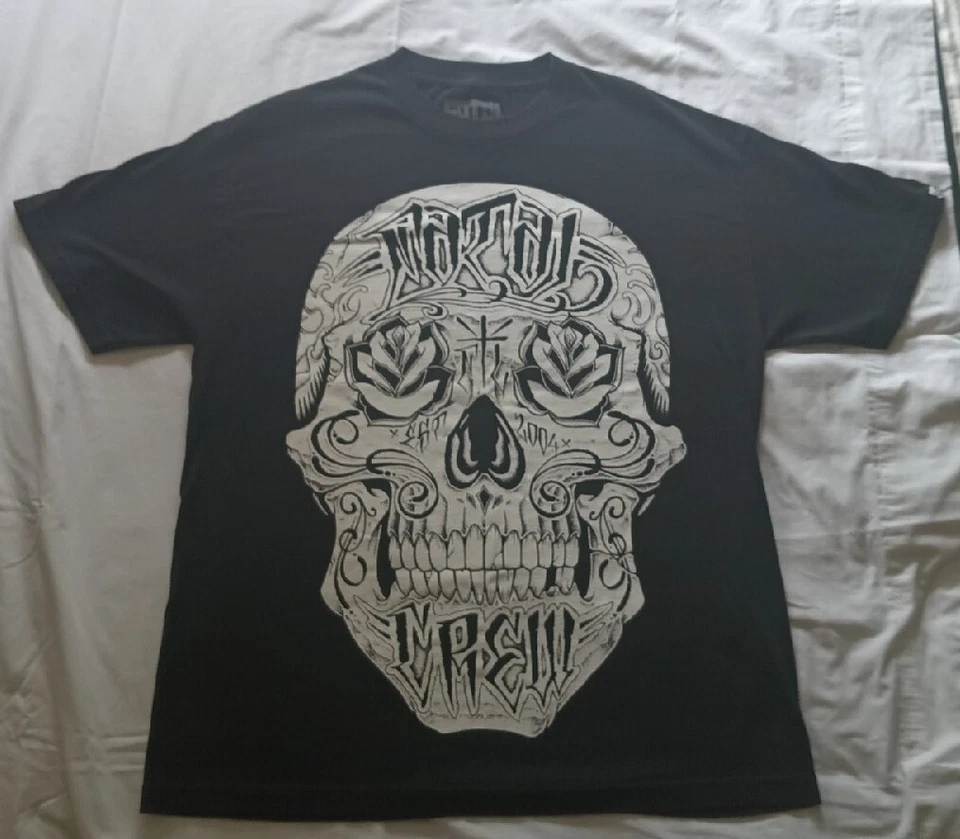 Camiseta para hombre Y48 Fatal Clothing con gráficos de calavera talla mediana Foto 2 de 4
