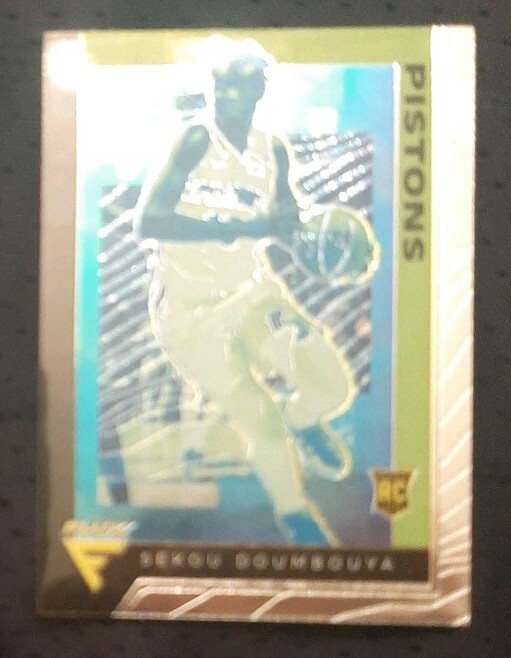 seko doumbouya silver prizm など 2019-20 Panini Chronicles Sekou Doumbouya Flux Silver Prizm Rookie