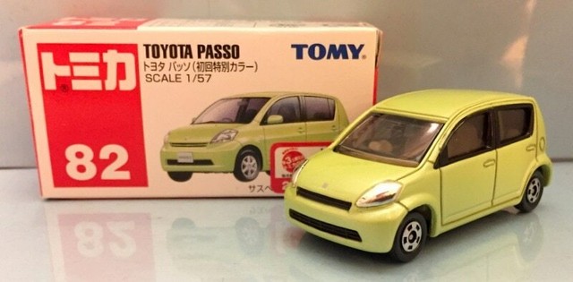 tomica toyota passo