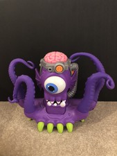 alien tentaclor