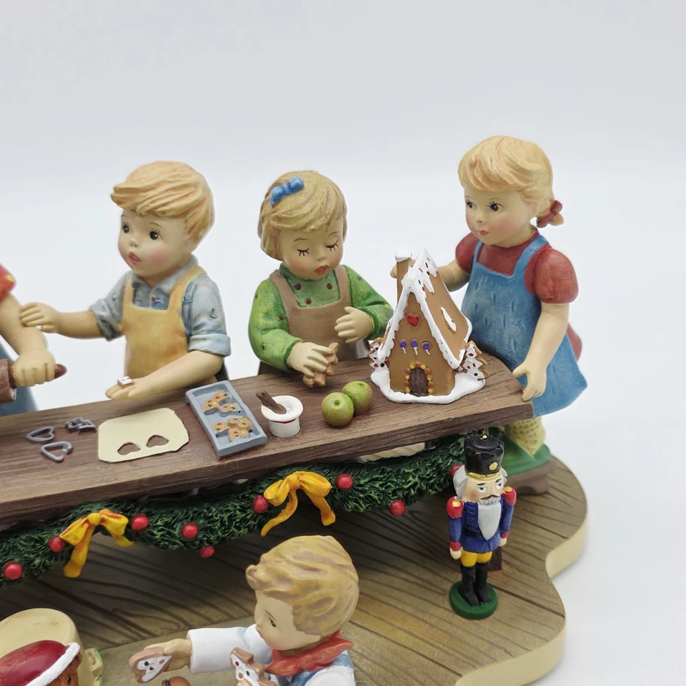 Goebel Hummel Figur Weihnachtsbäckerei limitiert 2500 29 cm - Bild 3 von 4