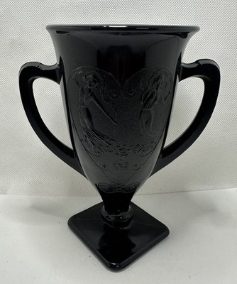 Vintage 1930s L.E. Smith Glass Black Amethyst Dancing Nymphs Trophy Vase 7''