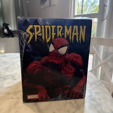 Marvel Universe Diamond Select Spiderman Bust Statue 2004 Art Asylum LE