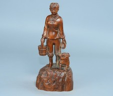 Exquisite Small Leaf Boxwood Pig Feeding Beauty Ornament