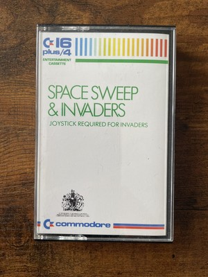 Space Sweep & Invaders - Commodore C16/Plus 4