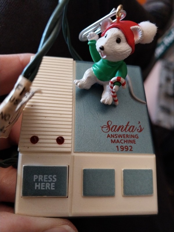 Hallmark Keepsake 1992 Santa's Answering Machine Magic Ornament SANTA ANSWERS PH
