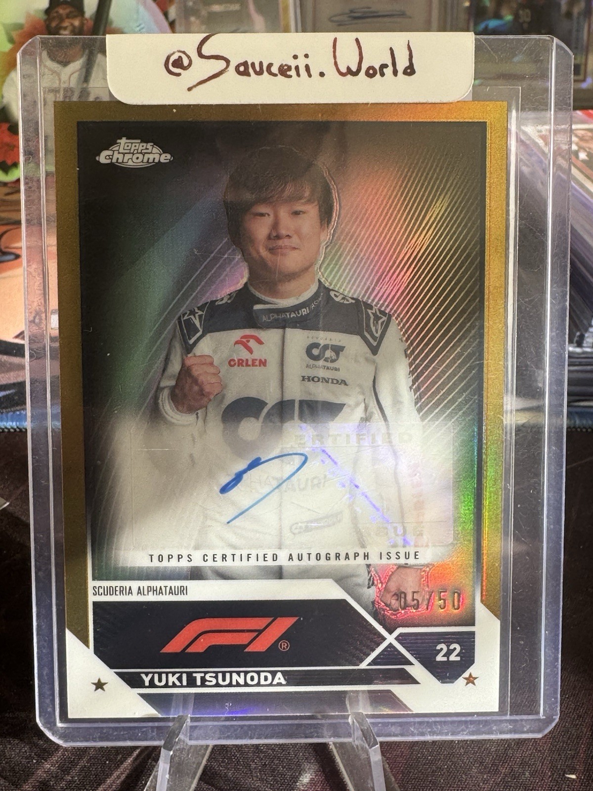 2023 Topps Chrome F1 Yuki Tsunoda Gold Autograph /50
