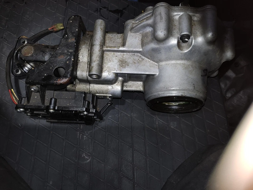 Conjunto diferencial delantero Arctic Cat Prowler 1000 XTZ completo con actuador Foto 2 de 4