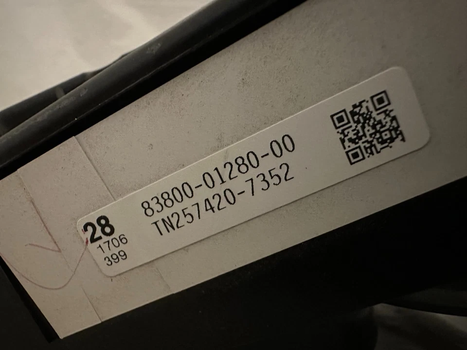 Cuadro de instrumentos velocímetro panel de instrumentos 2005-07 Pontiac Vibe 152.230 millas Foto 3 de 4