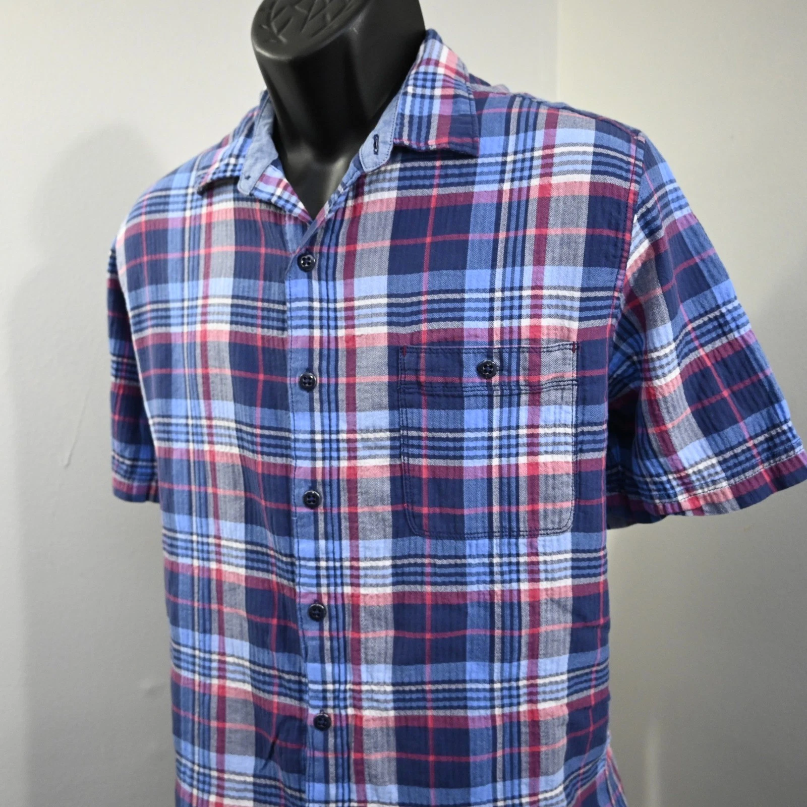 Tommy Bahama Button Up Mens Large Blue Plaid Short Sleeve Marlin Logo Shirt