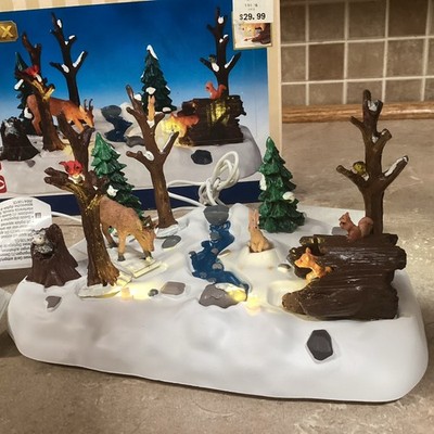 Lemax SNOWY Forest  Deer -lighted- Animated- Battery Opt.- Works