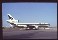 Dupe 35mm airline slide Delta Air Lines DC-10-10 N602DA
