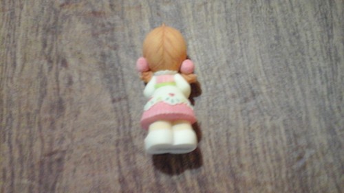 Figurine fille bénédictions spéciales moments précieux 2000 collection Enesco - Photo 5/9