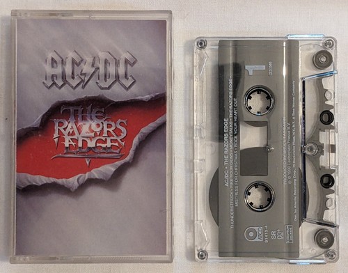 AC/DC Razors Edge CASSETTE Tape 1990 Atco 7 91413-4 Angus Young THUNDERSTRUCK - Picture 2 of 3
