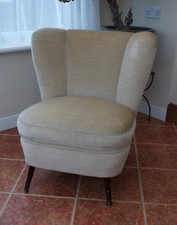 A VINTAGE EAST GERMAN BARTHOLOMEW COCKTAIL CHAIR ORIGINAL MATERIAL C1955 JAN18-8