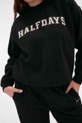 Halfdays Women s Ski Club Crewneck Sweatshirt Black Size 1  (XS/S) NWT $95