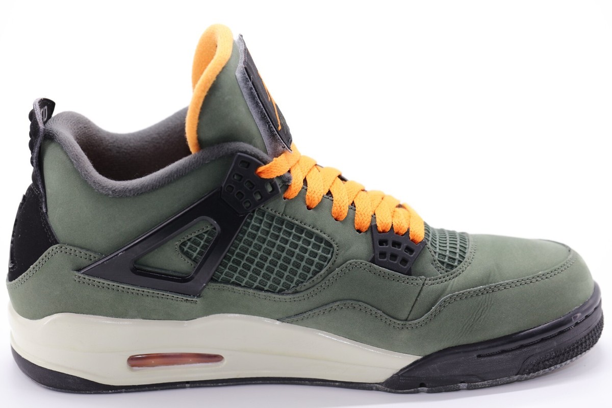 UNDEFEATED Nike Air Jordan 4 Retro 新品 20年ぶりの復刻作「UNDEFEATED × Nike Air Jordan 4 Retro 