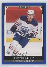 2021-22 O-Pee-Chee Blue Border Dominik Kahun #390 2d8