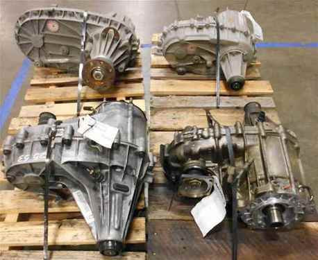 2002 Suzuki Grand Vitara Transfer Case Assembly OEM 129K Miles (LKQ~255739086)